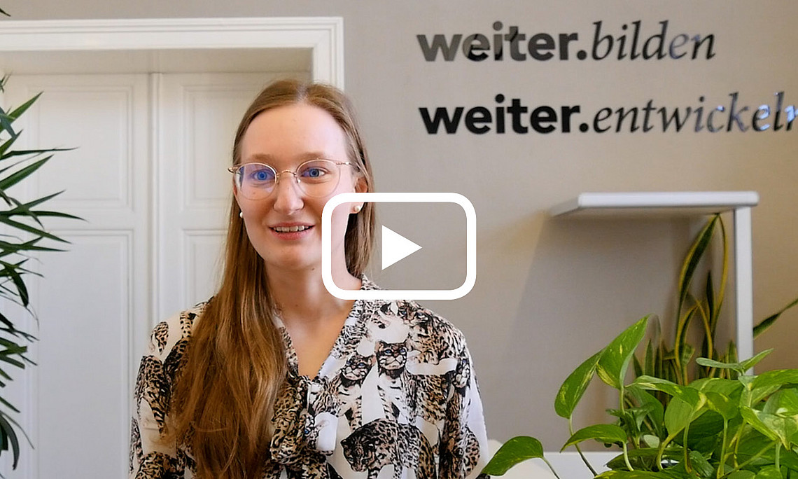 Studierende aus der DIM Kreativwerkstatt bei UNI for LIFE