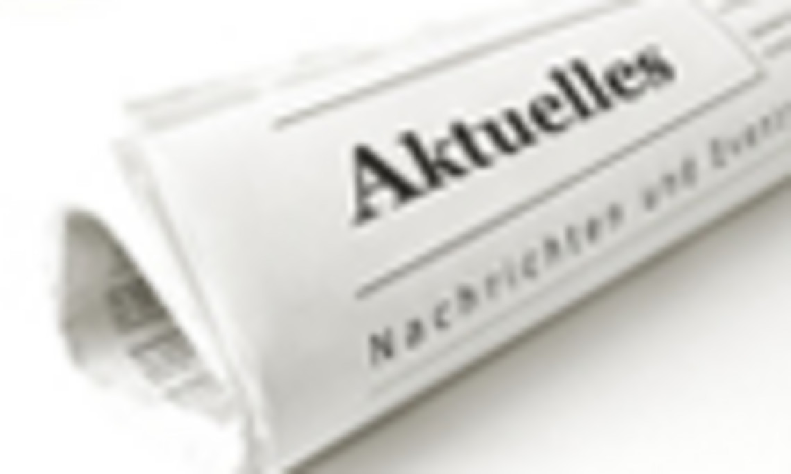  Zeitung mit dem Titel: ,,Aktuelles"