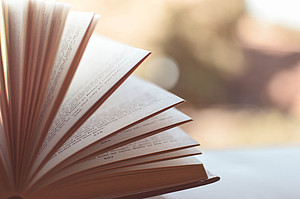 ein geöffnetes Buch ©©Pixabay