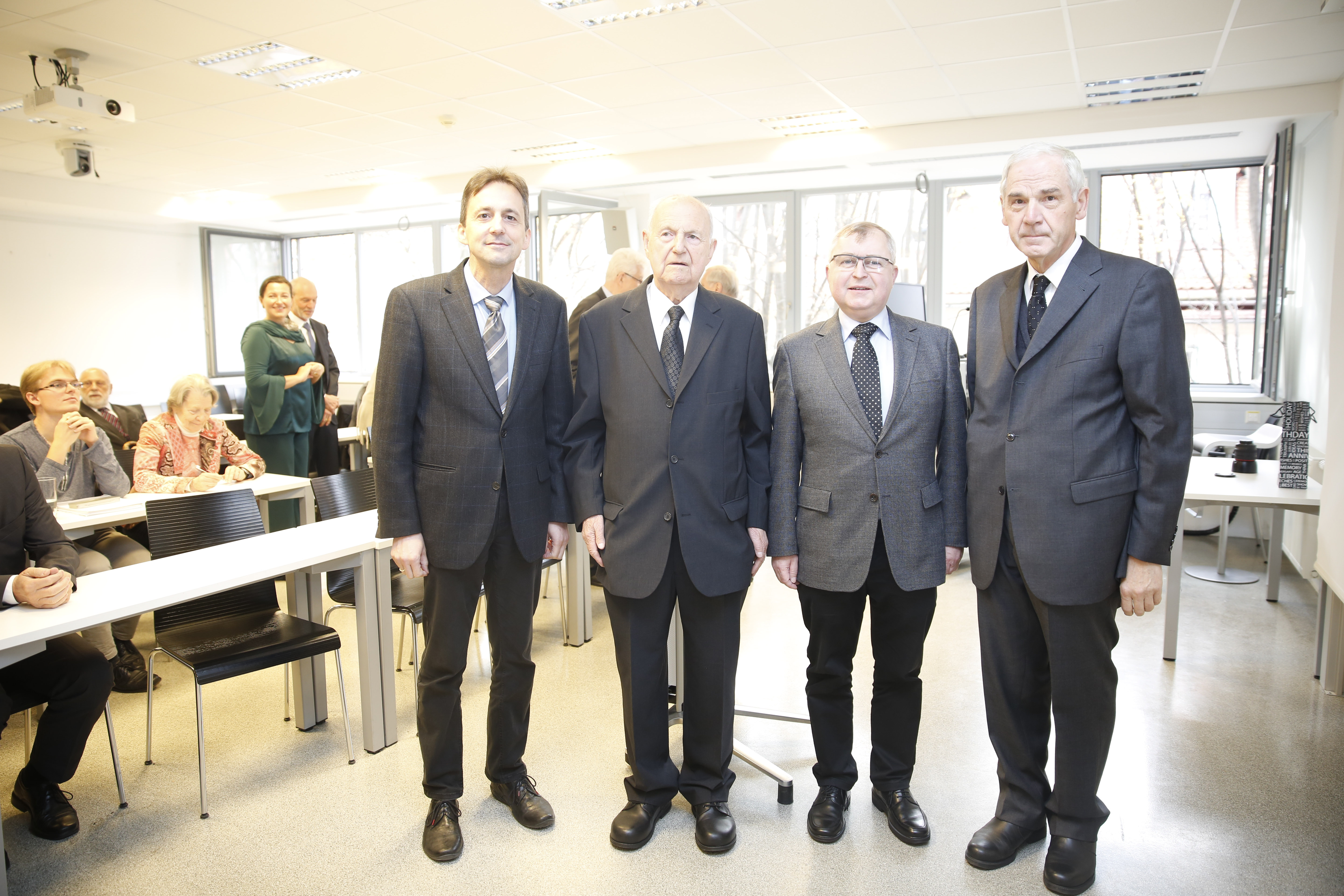 90igster Geburtstag, Gastvorlesung, Professor Hugo Schwendenwein, Universitätszentrum Theologie ©Sonntagsblatt