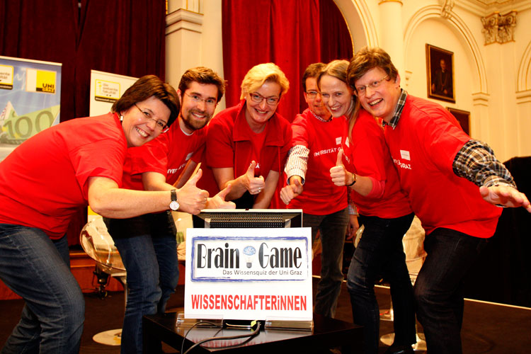 Beim Wissensquiz Brain Game Ende November konnten sich die WissenschafterInnen gegen die Studierenden durchsetzen. Wer wird bei Schlag den Bydlinski die Nase vorn haben? 