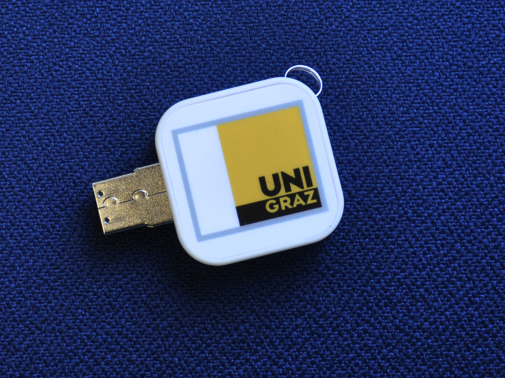 USB-Stick mit Uni-Logo 