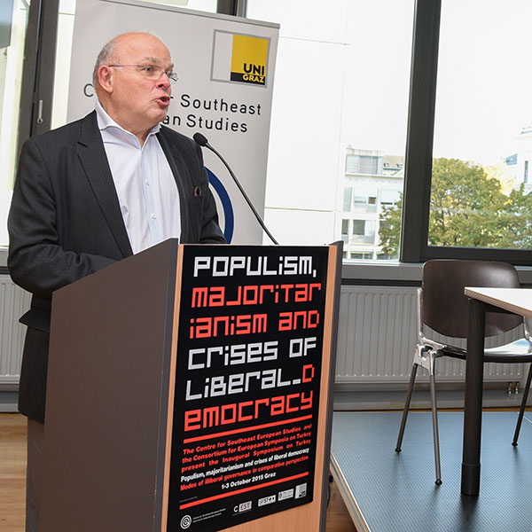 ... und Dekan Joseph Marko begrüßten die Konferenz-TeilnehmerInnen. 