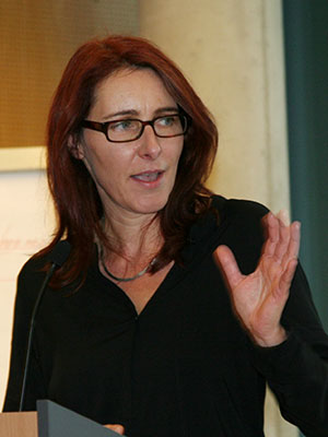 Annette Sprung (auf Pfeil klicken) 