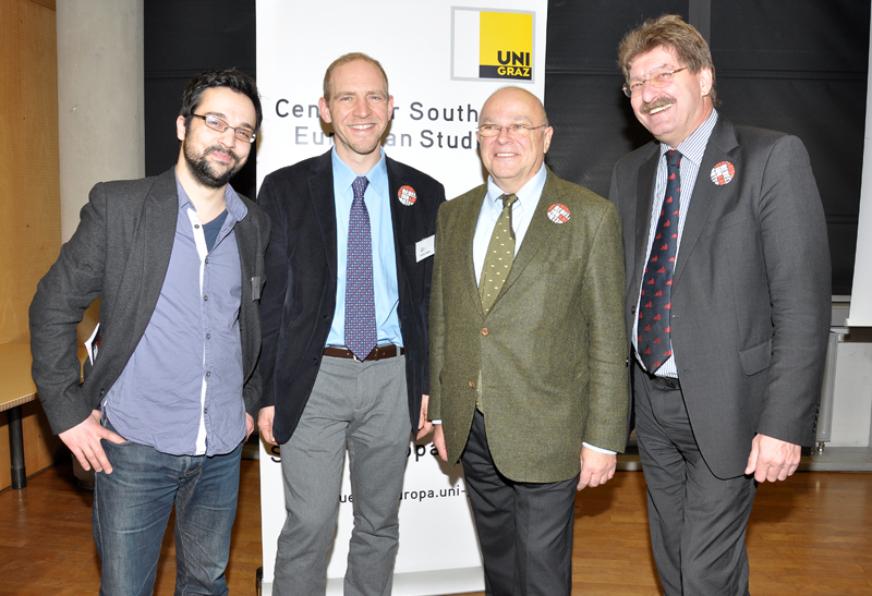 Igor Štiks, University of Edinburgh, Florian Bieber vom Zentrum für Südosteuropastudien, Dekan Joseph Marko und Vizerektor Peter Scherrer (v.l.). 