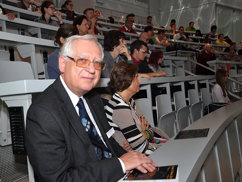 Prof. Helmut O. Rucker eröffnete am 4. September 2014 Graz in Space 