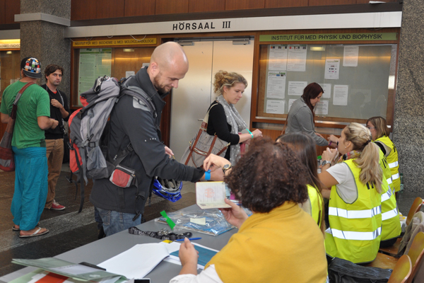 552 Personen waren gekommen, 