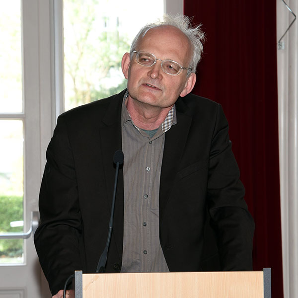 Philosoph Lukas Meyer eröffnete das Symposium mit seinem Vortrag "Schon so lange her. Zur 'Aufhebung' historischen Unrechts". 