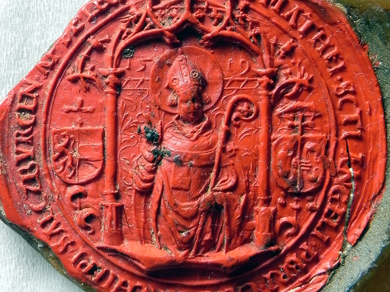 Vom ältesten Bischofssiegel bis zur Gegenwart (oben Kardinal M. Lang, 1519) sind 750 Siegel in einer neuen Datenbank dokumentiert und beschrieben. Foto: Uni Graz/Höfer 