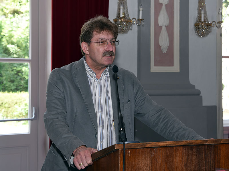 Vizerektor Peter Scherrer rief dazu auf, die Leistungen der Geisteswissenschaften selbstbewusst in die Öffentlichkeit zu tragen. ©Uni Graz/Eklaude