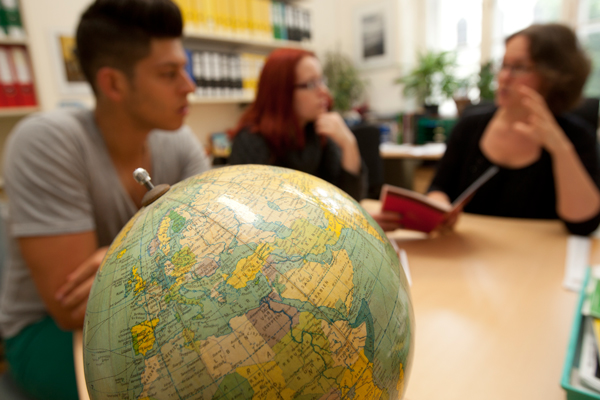 High-Noon startet mit dem Thema Internationalisierung der Lehre in das Sommersemester 