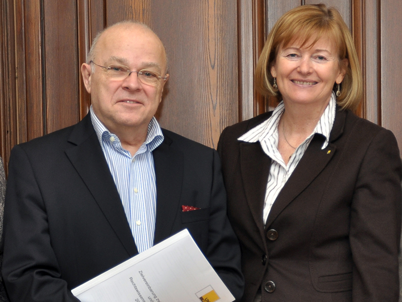 REWI-Dekan Joseph Marko 