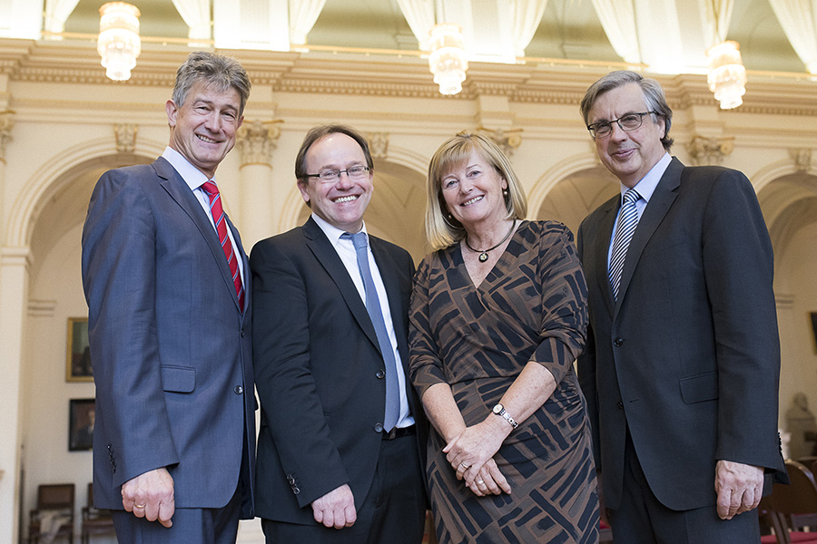 Forschungsförderung am Standort Graz: TU-Rektor Kainz, FWF-Präsident Tockner, Rektorin Neuper und Med-Rektor Samonigg (v.l.) Foto: Uni Graz/Kanizaj 
