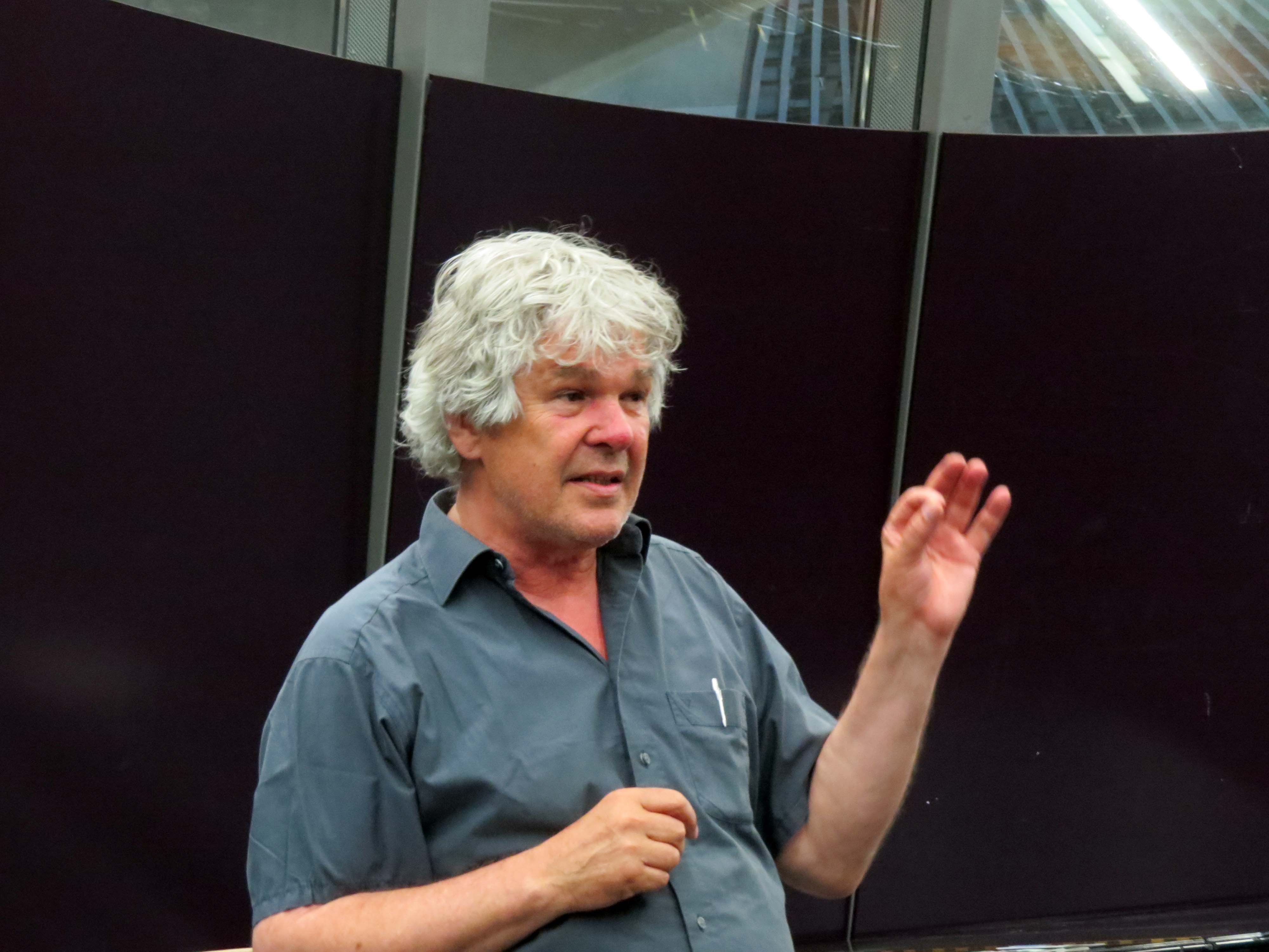 Heini Staudinger als Vortragender im Rahmen der Sustainability4U-Ringvorlesung. Foto: RCE Graz-Styria/Drage 