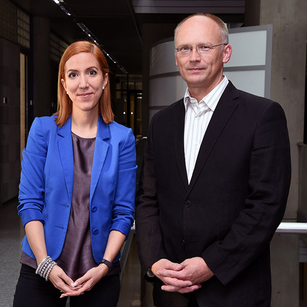 Wer sich für die Praktikumsbörse der REWI-Fakultät interessiert, kann sich an Zoe Temel und Jürgen Tremer wenden. ©Uni Graz/Pichler