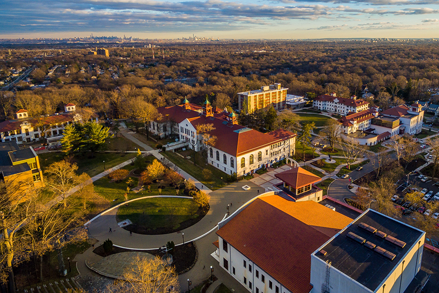 Im April 2017 sind die Studierenden an der Universität Montclair (New Jersey), in der Nähe von New York. Foto: Mike Peters, University Montclair ©© Mike Peters