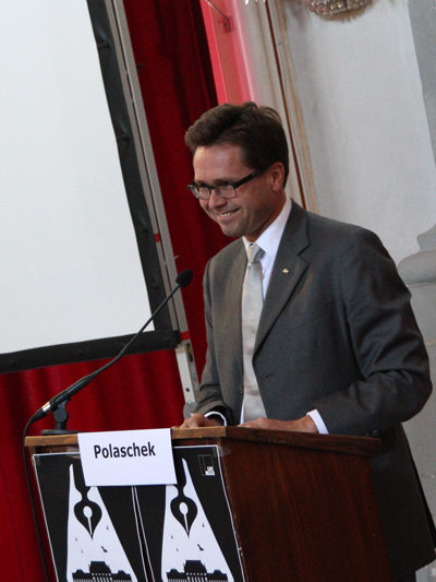 Vizerektor Martin Polaschek motivierte die Schreibtüchtigen 