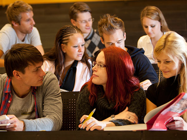 Studierenden stellen Uni Graz und TU Graz ab Herbst ein neues Angebot bereit: das Bachelorstudium Physik 