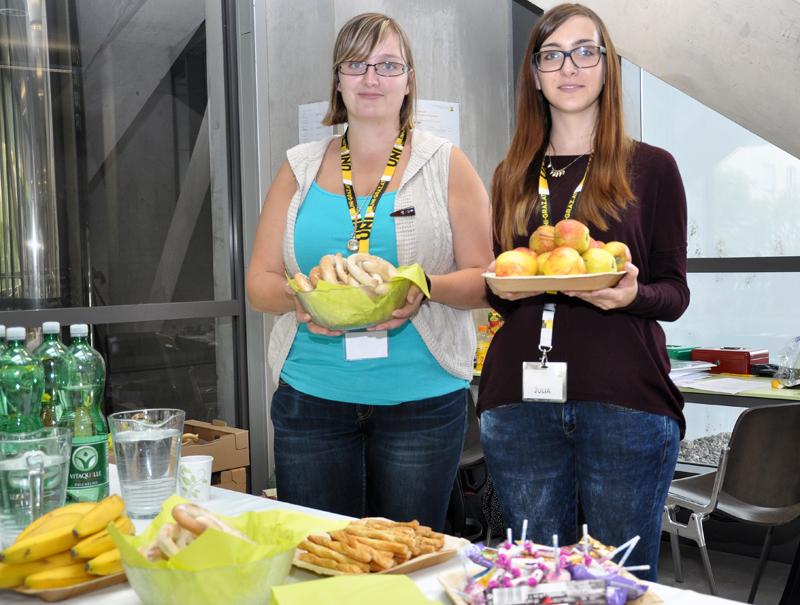 Neben jeder Menge Infos kommt auch das leibliche Wohl nicht zu kurz. 