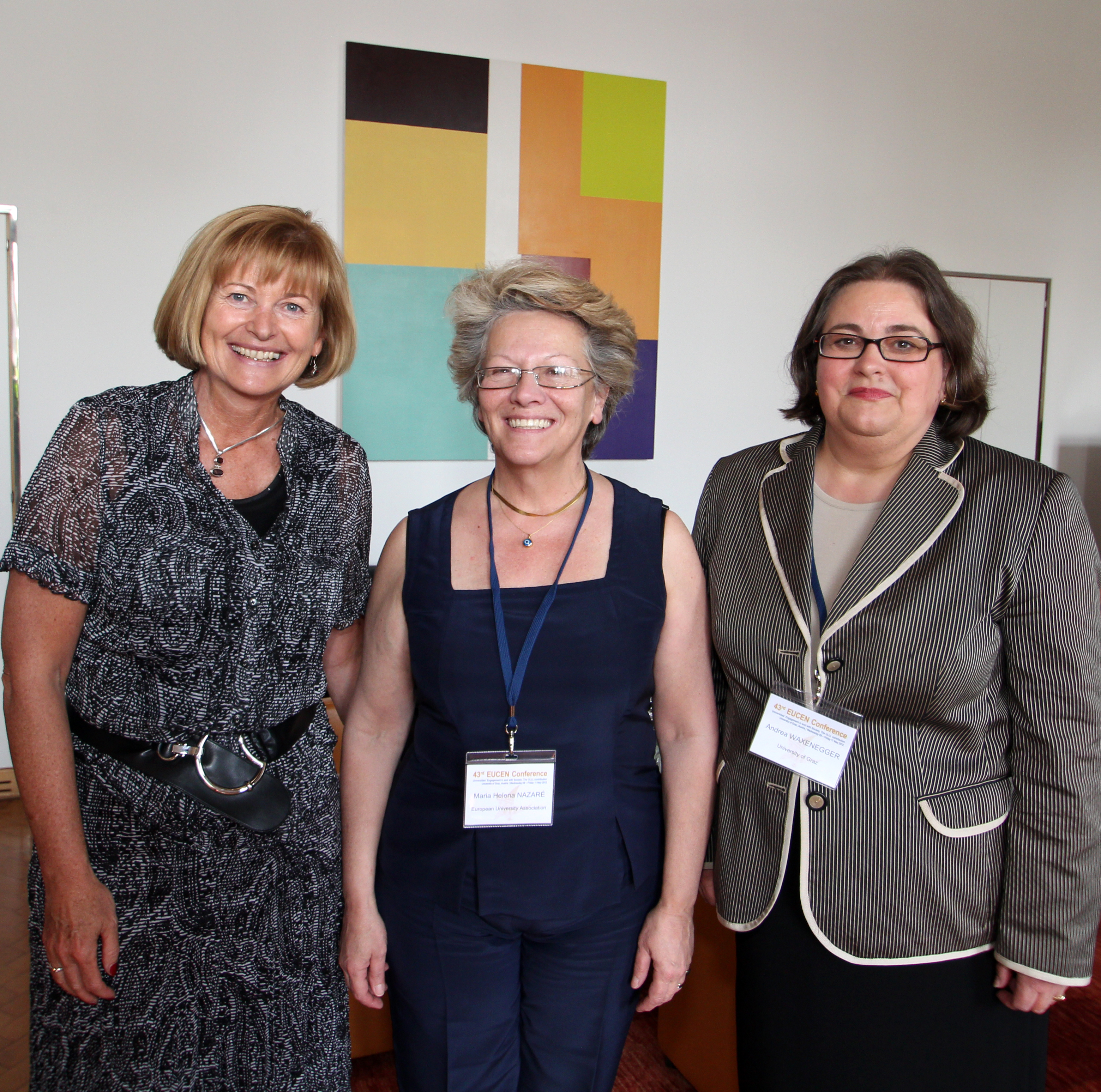 Rektorin Christa Neuper, Prof. Maria Helena Nazaré und Dr. Andrea Waxenegger, Leiterin des Zentrums für Weiterbildung der Uni Graz. (v.l.) 