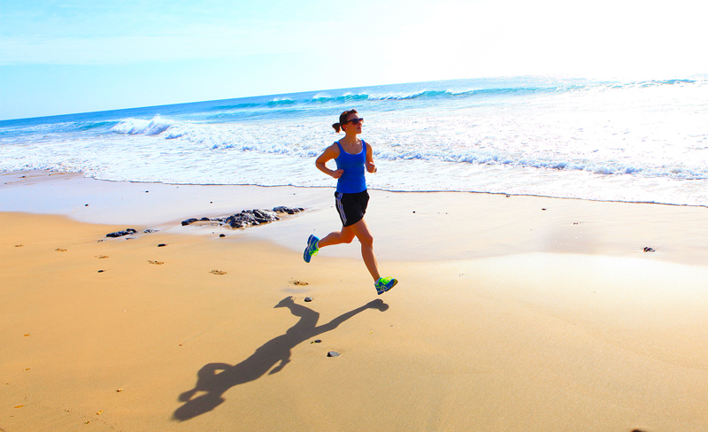 Laufen ist gesund - ob vor und/oder nach dem Sport gedehnt werden soll, ist aber in der Fachwelt umstritten. An der Uni Graz erforschen SportwissenschafterInnen die Bedeutung des Stretching. Foto: Julien Christ/pixelio.de 