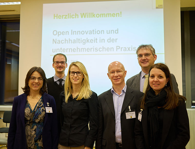 Sara Carniello (ams AG), Dietfried Globocnik (Universität Graz), Marlies Radl (ams AG), Hans-Jürgen August (Siemens Convergence Creators GmbH), Rupert Baumgartner und Romana Rauter (beide Universität Graz, v.l.n.r.). Foto: Damert. 