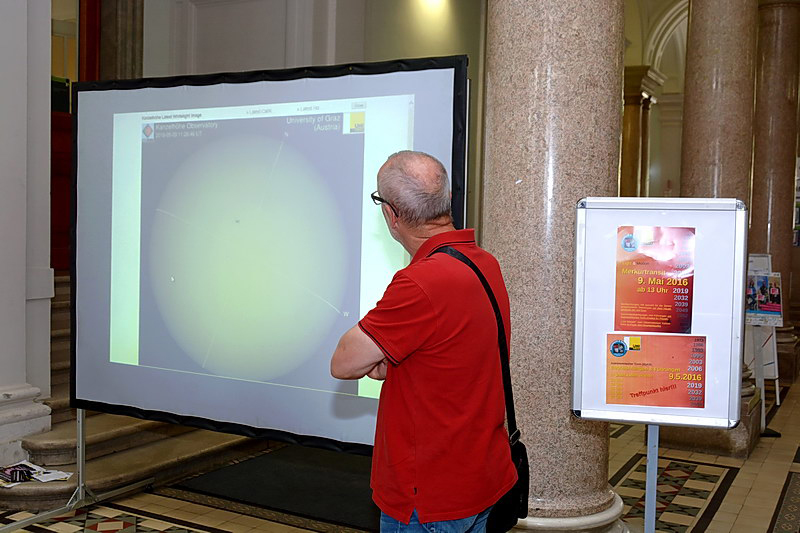 Indoor waren Aufnahmen vom Sonnenobservatorium Kanzelhöhe zu sehen ... ©CP-PICTURES