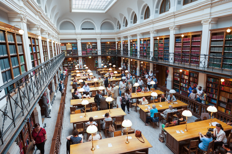 Der Alumniverein lud seine Mitglieder zum letzten Mal vor dem Umbau in den historischen Lesesaal. ©Stefan Kristoferitsch