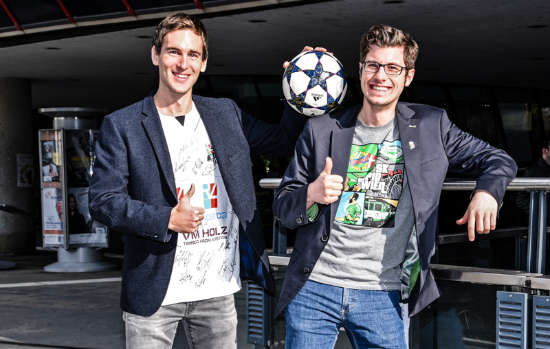 Christoph Hofstätter (links) und Meinhardt Schweditsch sprechen am kommenden Donnerstag mit ehemaligen Profifußballern über Rechtliches im Sport. Foto: Uni Graz/Eklaude ©Uni Graz/Eklaude