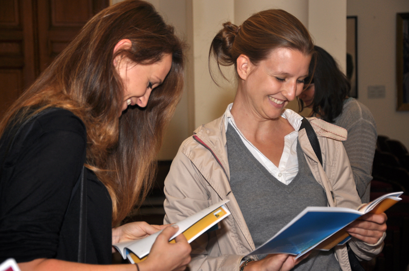 Kostenlose Info-Materialien liegen zudem auf. Alle Fotos: Uni Graz/Kastrun 