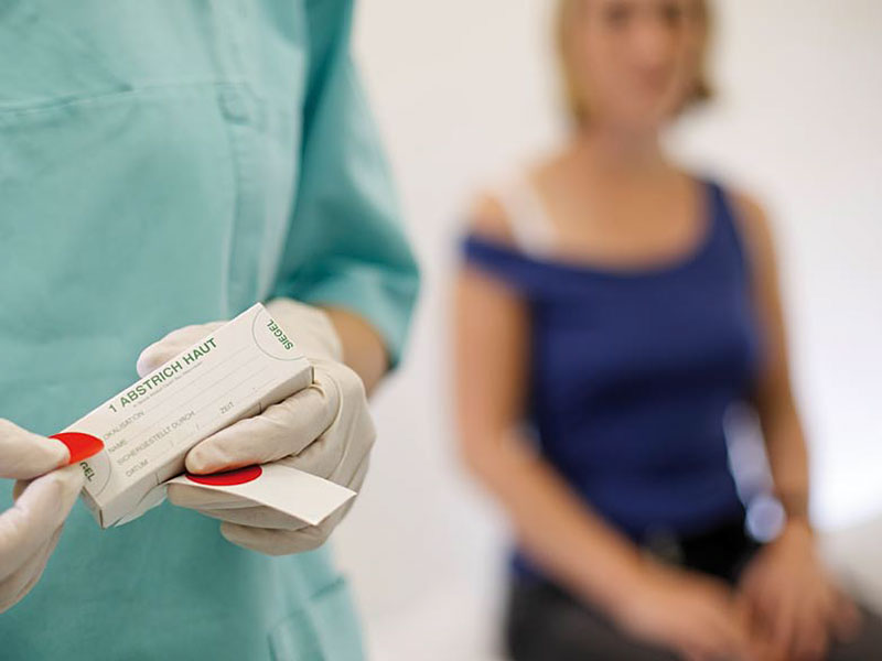 ... Spuren gesichert und Betroffene betreut. Fotos: Ludwig Boltzmann Institut für Klinisch-Forensische Bildgebung 