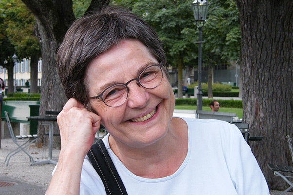 Die Translationswissenschafterin Heike van Lawick Brozio vermittelt zwischen Sprachen und Kulturen. 