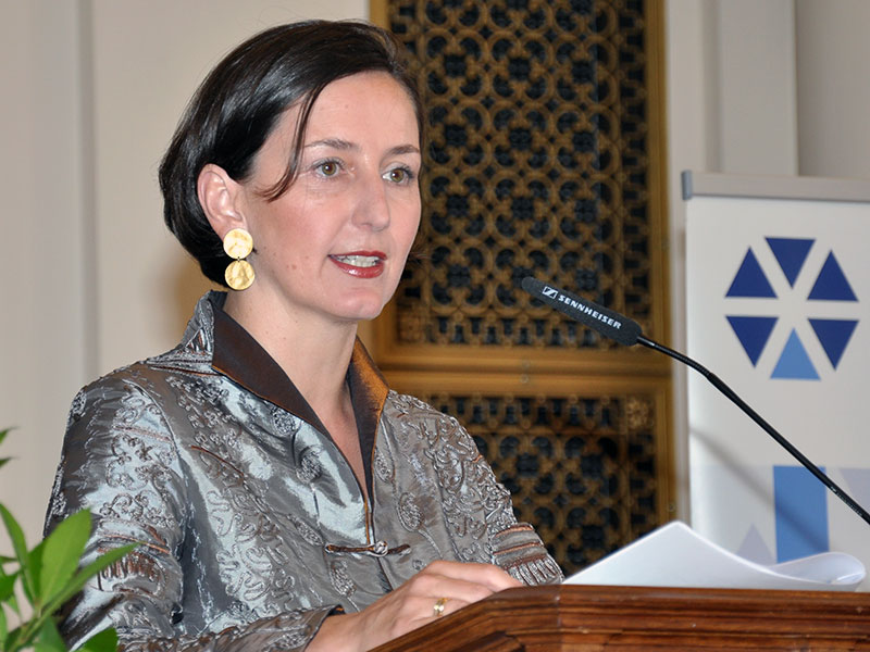 Barbara Stelzl-Marx, stv. Leiterin des LBI für Kriegsfolgen-Forschung, begrüßte die Gäste in der Aula. 