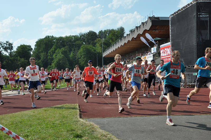 Startschuss für den 29. Kleeblattlauf am 21. Juni 2013! Rund 3.000 LäuferInnen waren am Start... 
