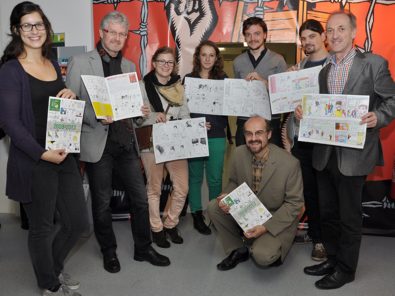 Universitätsmuseen-Leiter Nikolaus Reisinger, Kustos Franz Stangl und Comic-Experte Gerald Lagler stellten die ambitionierten ZeichnerInnen mit ihren Comics vor. 