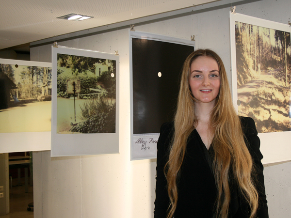 Charlotte Pann vor JUST IN TIME. Klicken Sie auf den Pfeil rechts für weitere Bilder! 