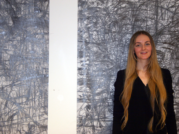 Charlotte Pann vor KINOZEICHNUNGEN 