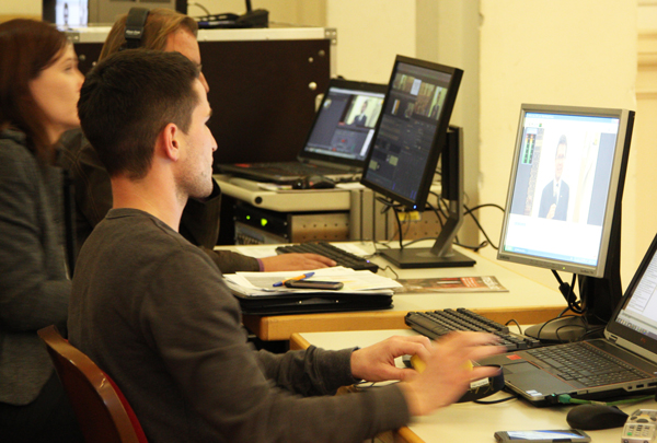 Seit zehn Jahren wird die Montagsakademie in Regionen übertragen - über das Internet 