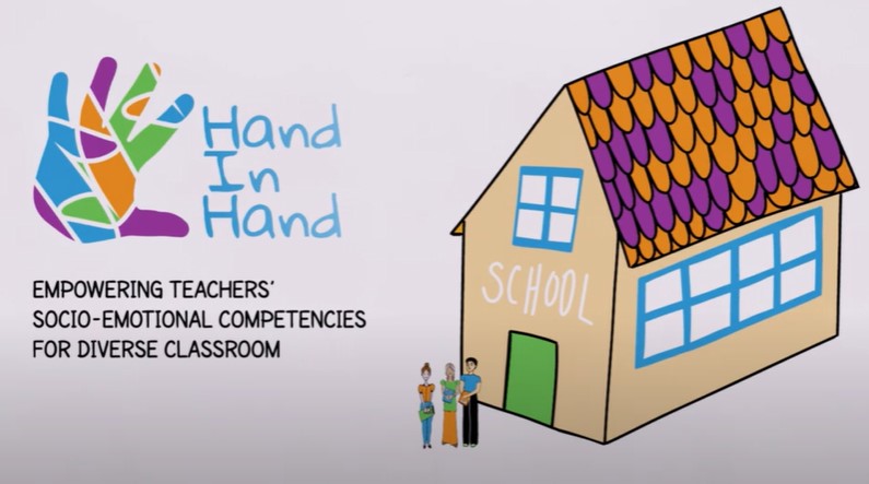 Bild des Videos des Projektes Hand in Hand: Logo und ein Schulhaus mit Menschen davor ©Copyright Project Hand in Hand