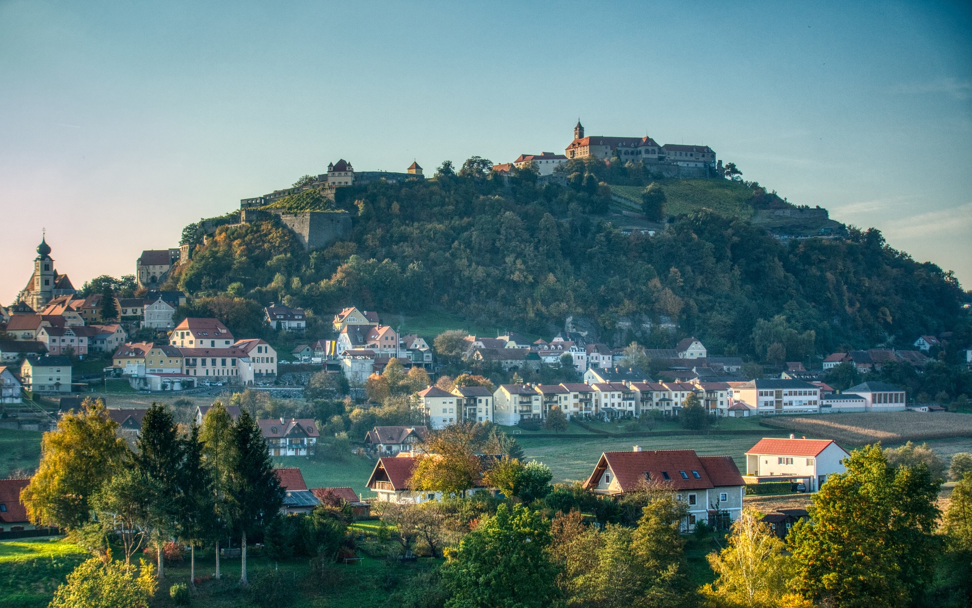 Riegersburg ©https://pixabay.com/de/photos/riegersburg-steiermark-%c3%b6sterreich-3740021/