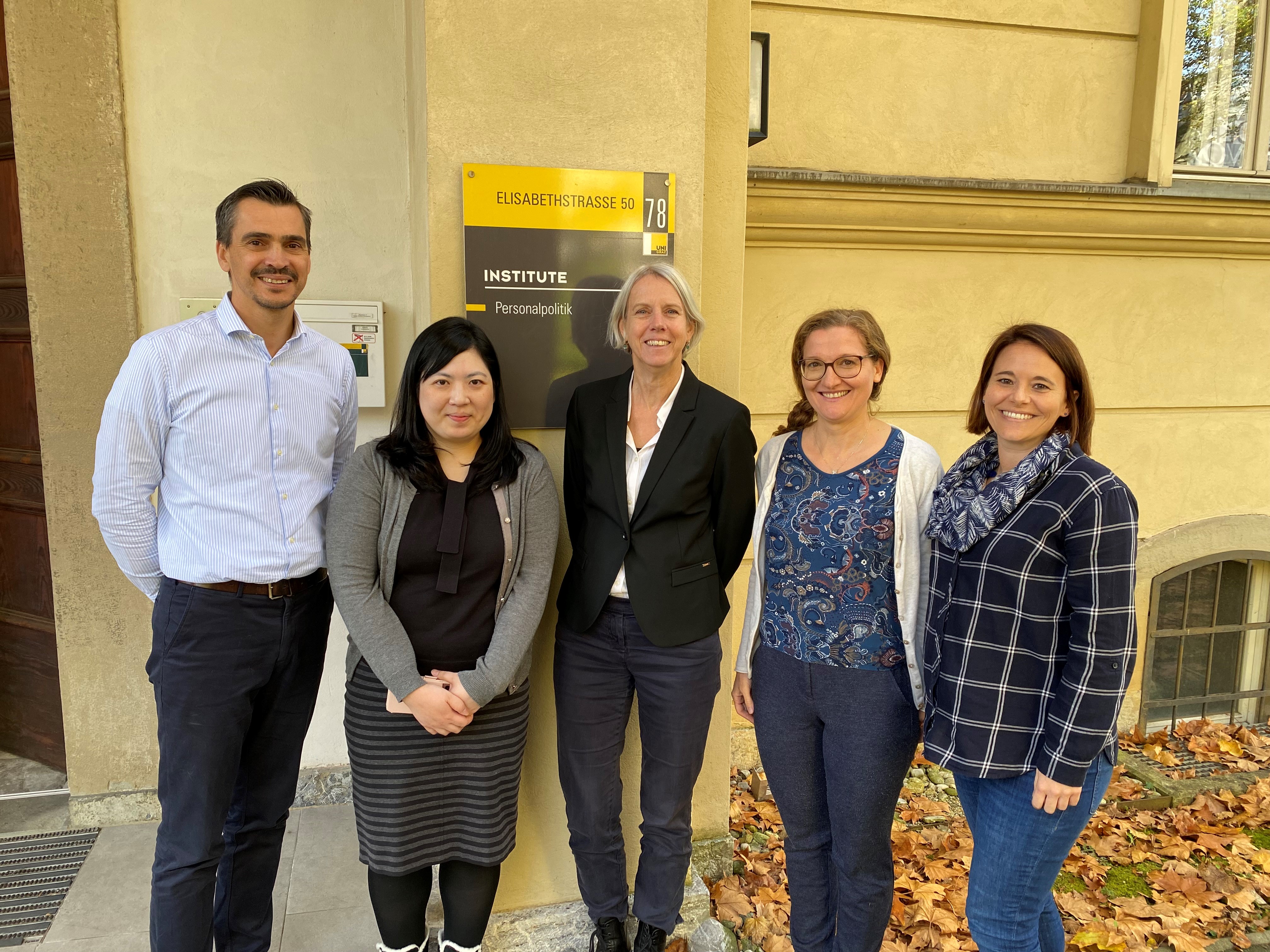 Keiko, Ortlieb, Hirt, Ressi und Weiss sind auf dem Foto zu sehen. 